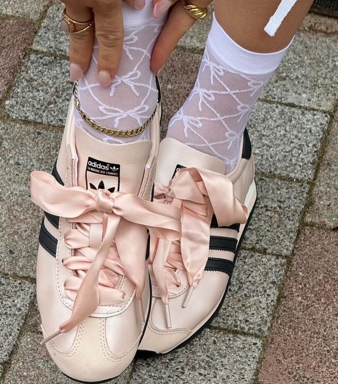 (PRE ORDER 5-7 วัน) Adidas Pink Satin Ribbon