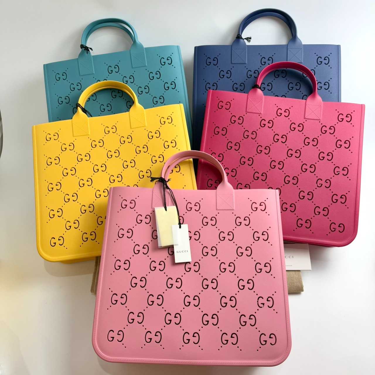 New Gucci Rubber​ tote kid 5 สี💗🩵💛❤️💙