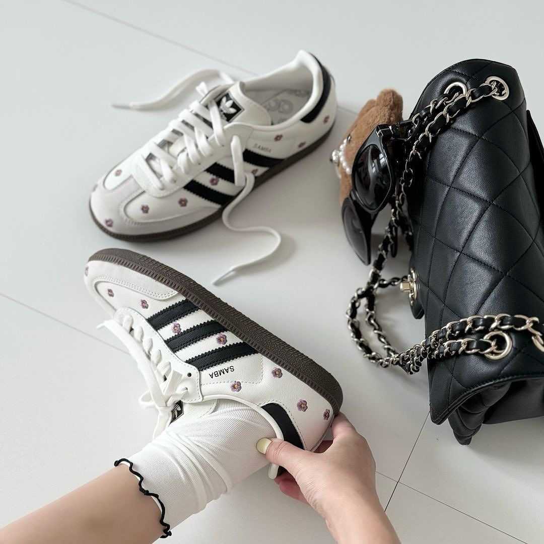 (พร้อมส่ง) Adidas Samba OG White Embroidered Floral