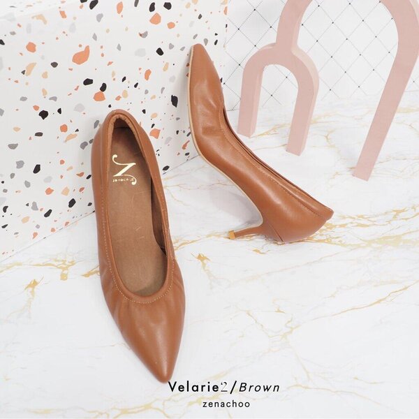 ทรงปกติ:เปลี่ยนไซส์ได้-ไม่รับคืน Zenachoo Velarie2 สูง 2 นิ้ว สี Coffee รุ่นขายดี รองเท้าหัวแหลมห...