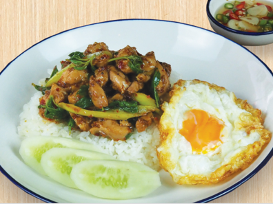 ข้าวกะเพราไก่บ้านนอก