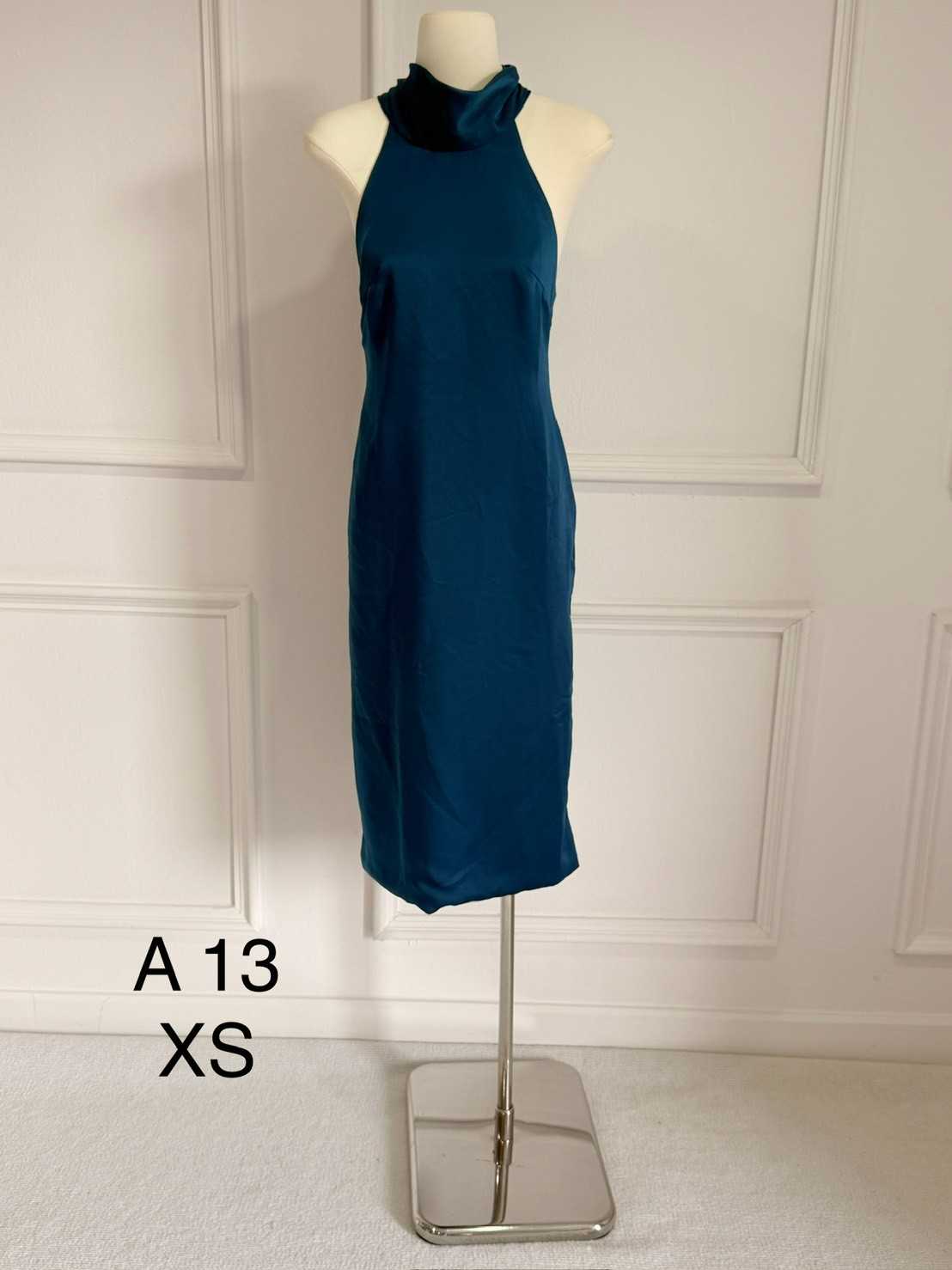 👑 One and Only |A13 Imagine Midi Dress -Navy แบบ/สีพิเศษ
