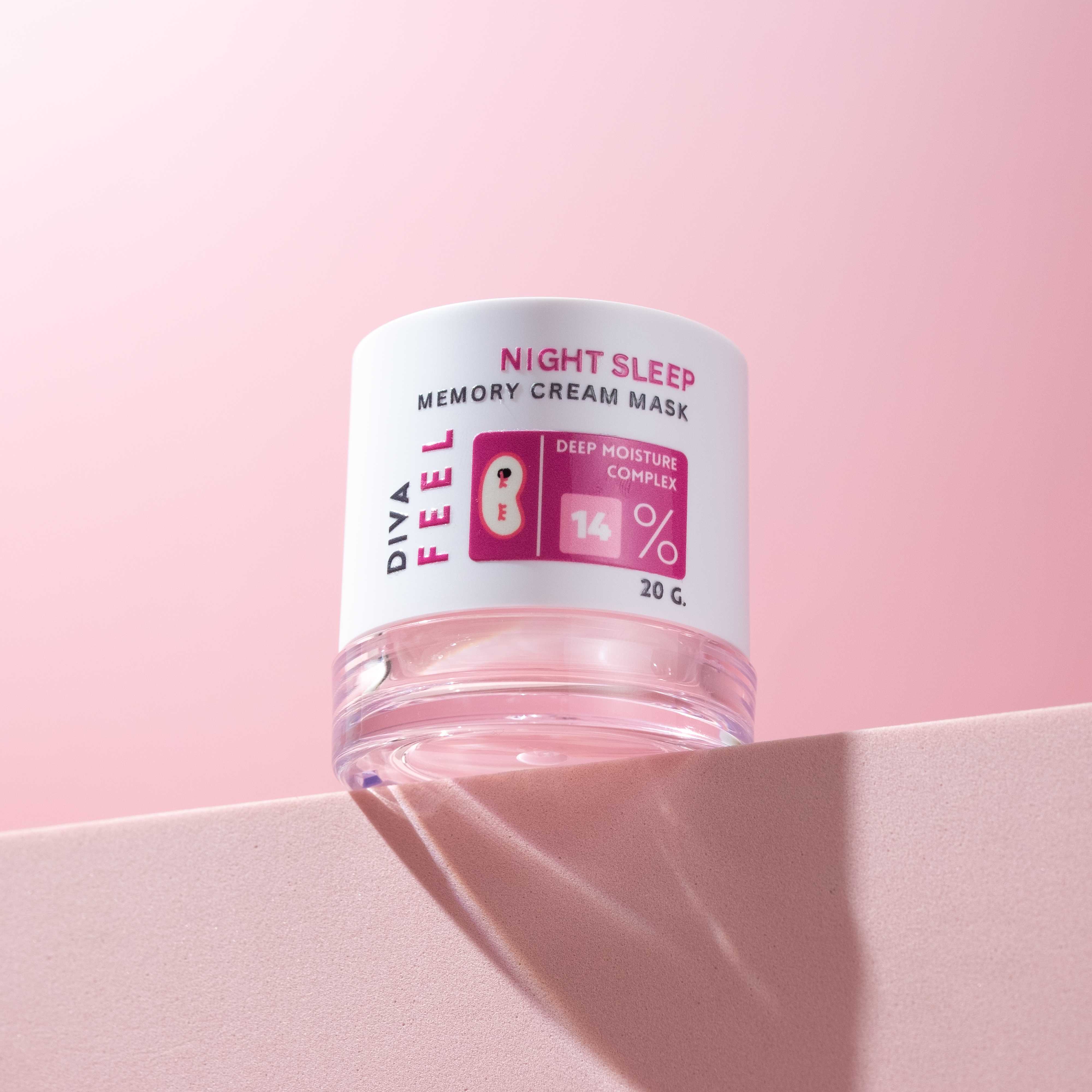 DIVA-164  DIVA-FEEL NIGHT SLEEP MEMORY CREAM MASK