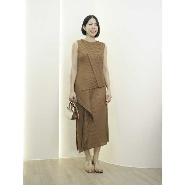 2MUAY รุ่น GM1108 / GM7009 เซ็ตอัดพลีท TWO WAY TOP WITH DRAPED SKIRT PLEATED SET FREE SIZE