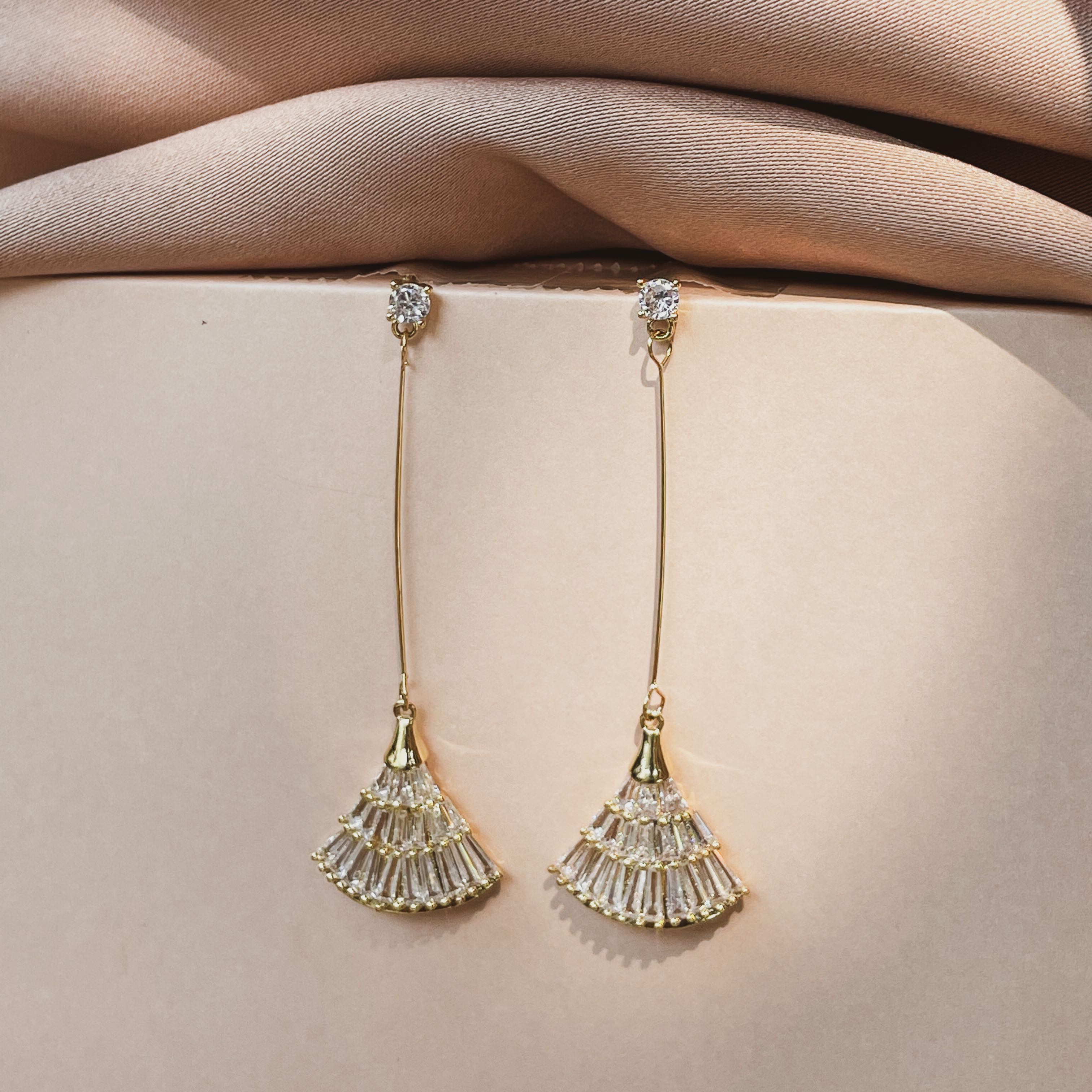 [Earring] Merlin