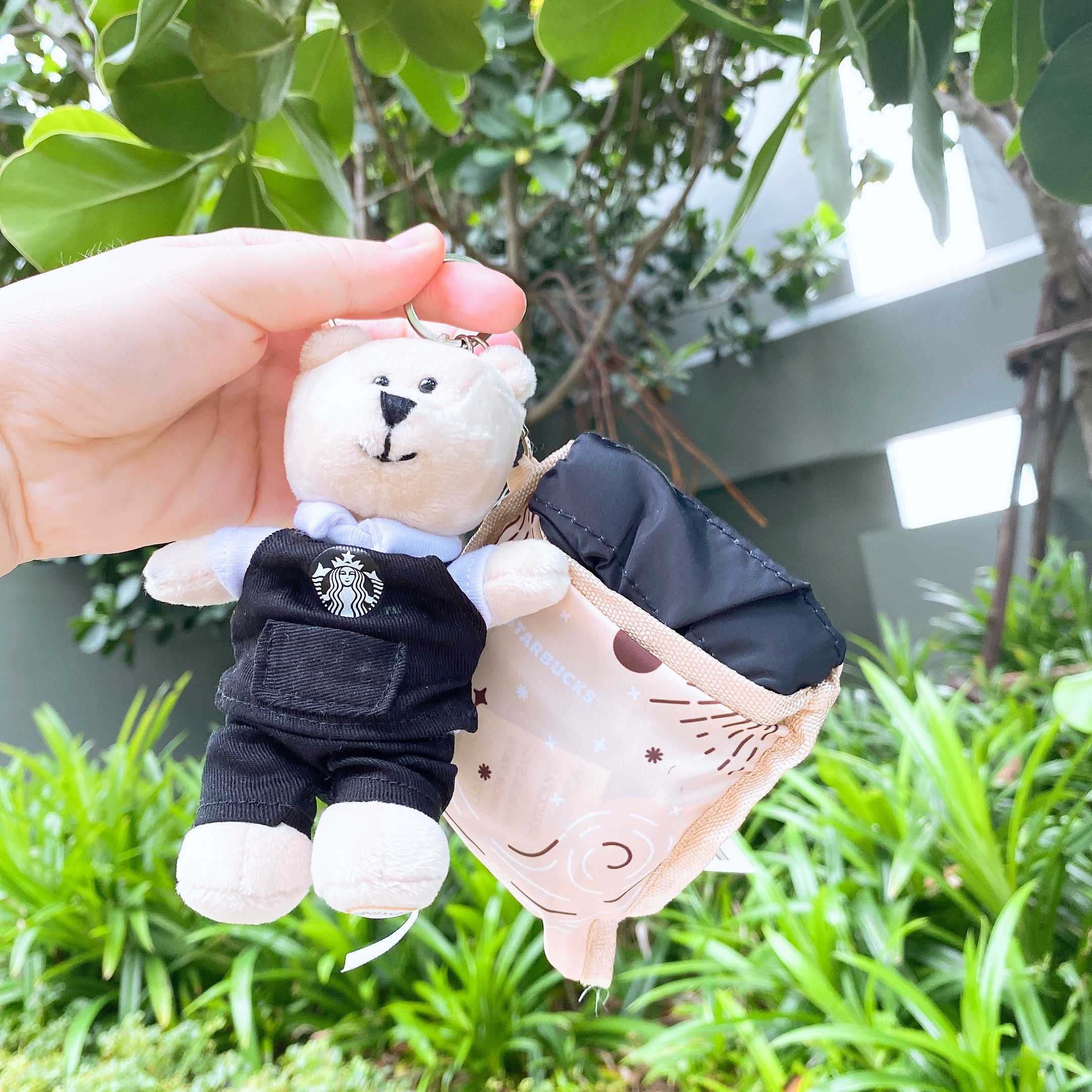 Starbucks bear toy + bag (super rare now)