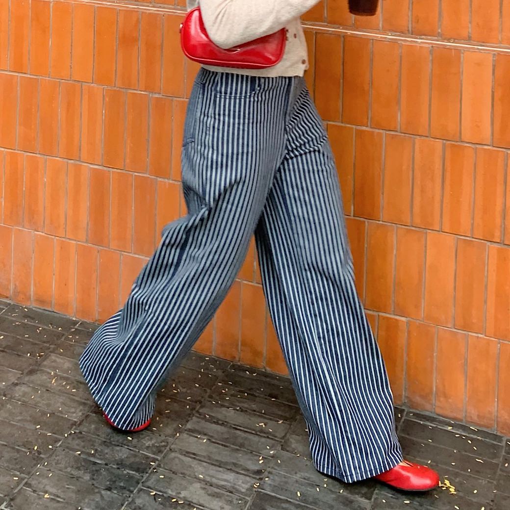 Navy striped straight jeans