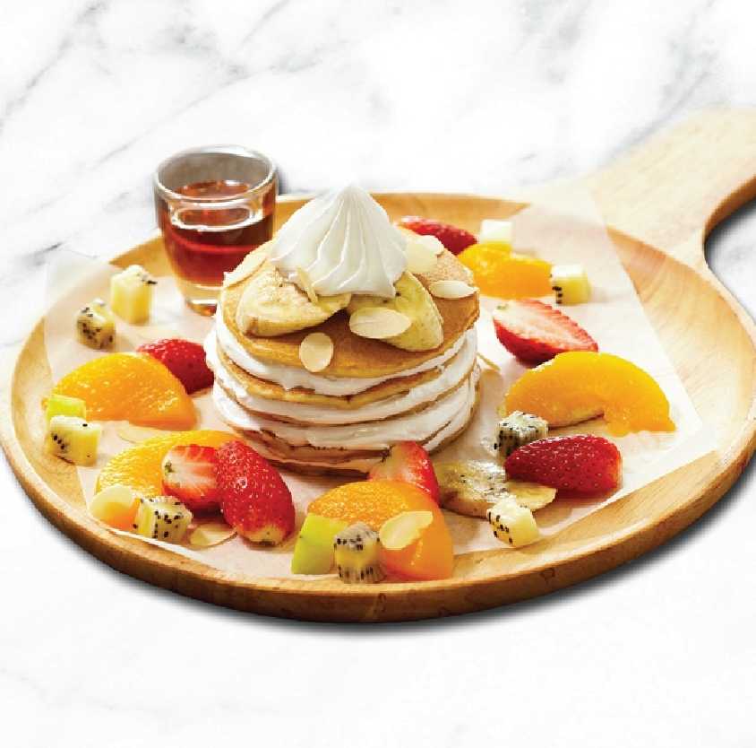 Fresh Fruit Pancake