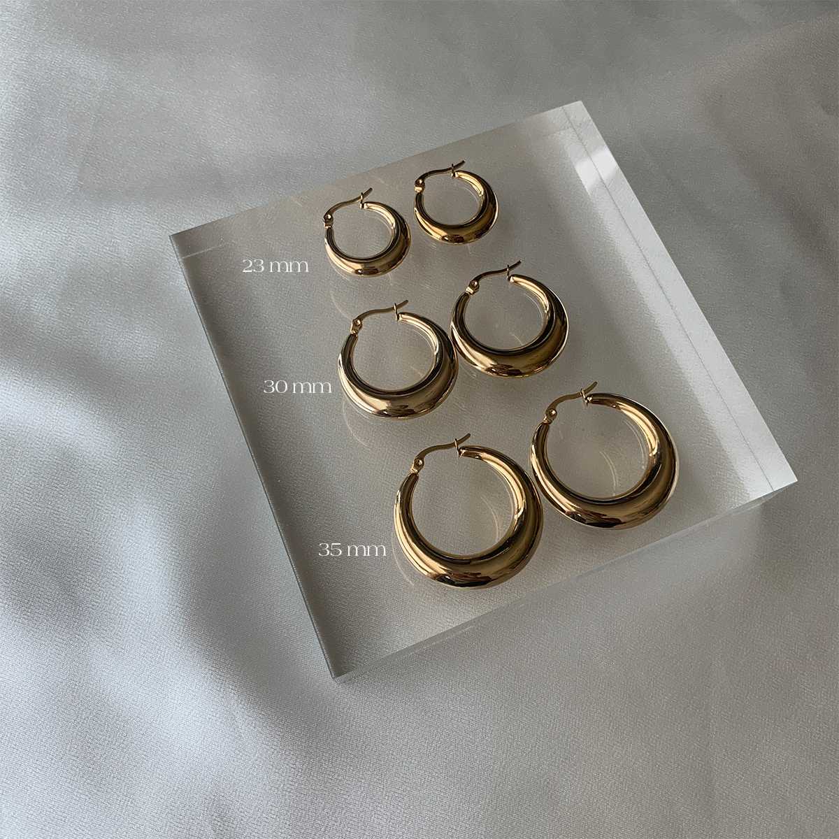 Bold and gold 02