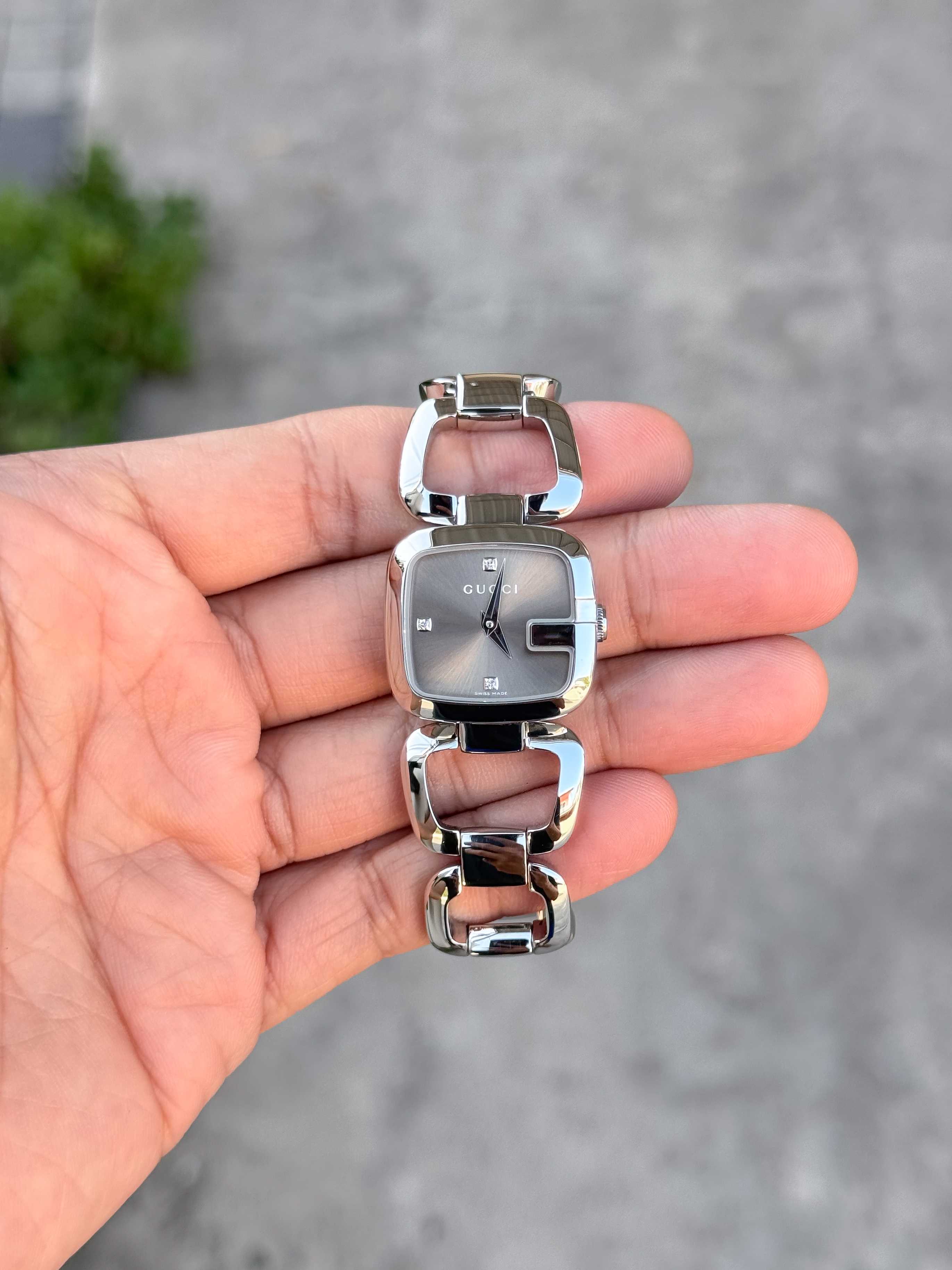 Gucci G-Series 125.5 Diamond Lady Size Quartz