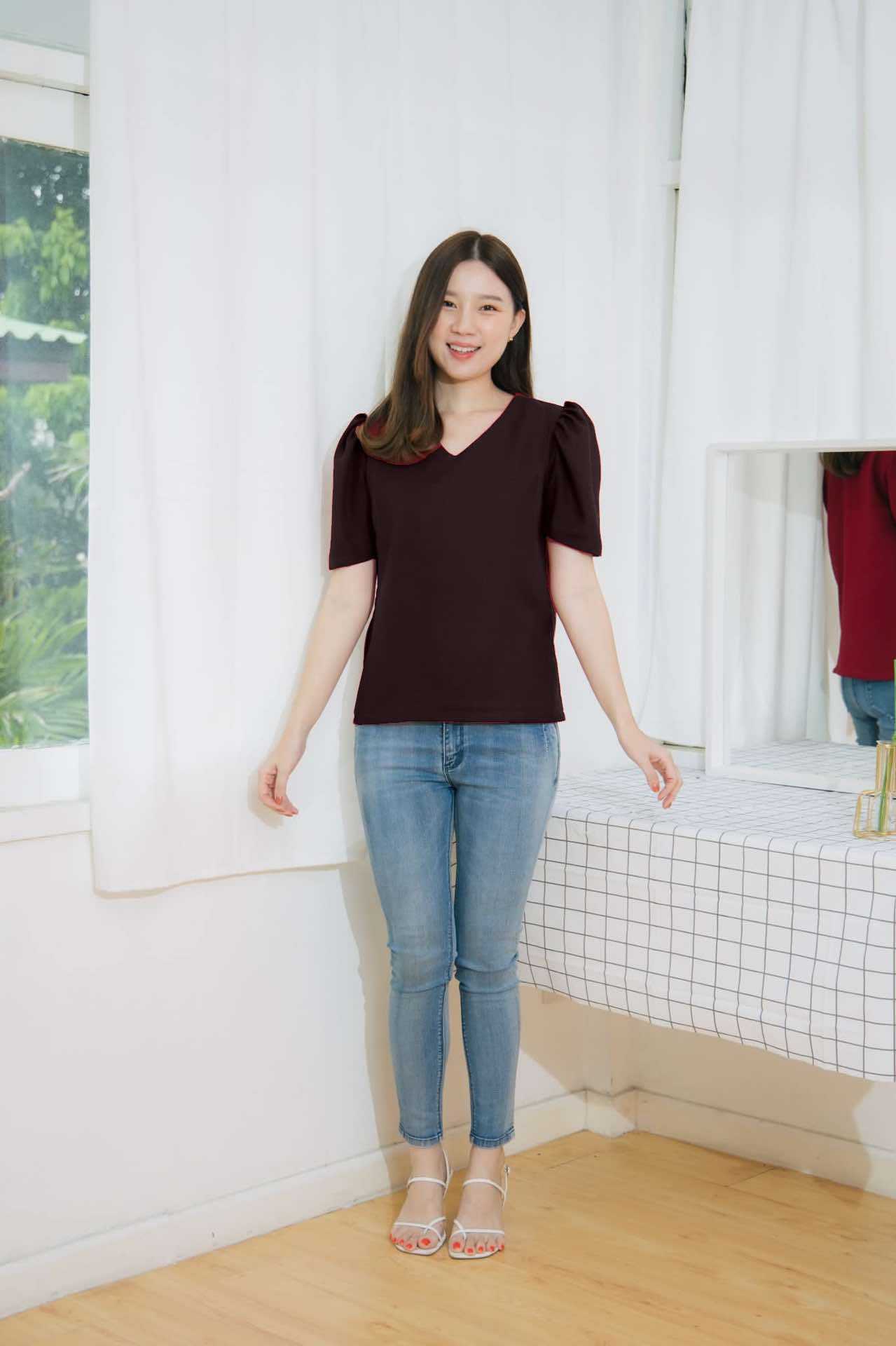 เสื้อให้นม Black  basic top