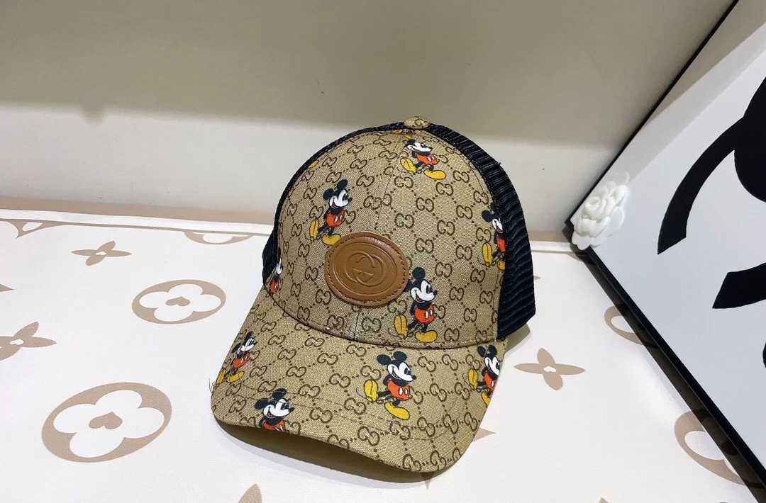 ( SALE ) GUCCI X DISNEY MICKEY CAP