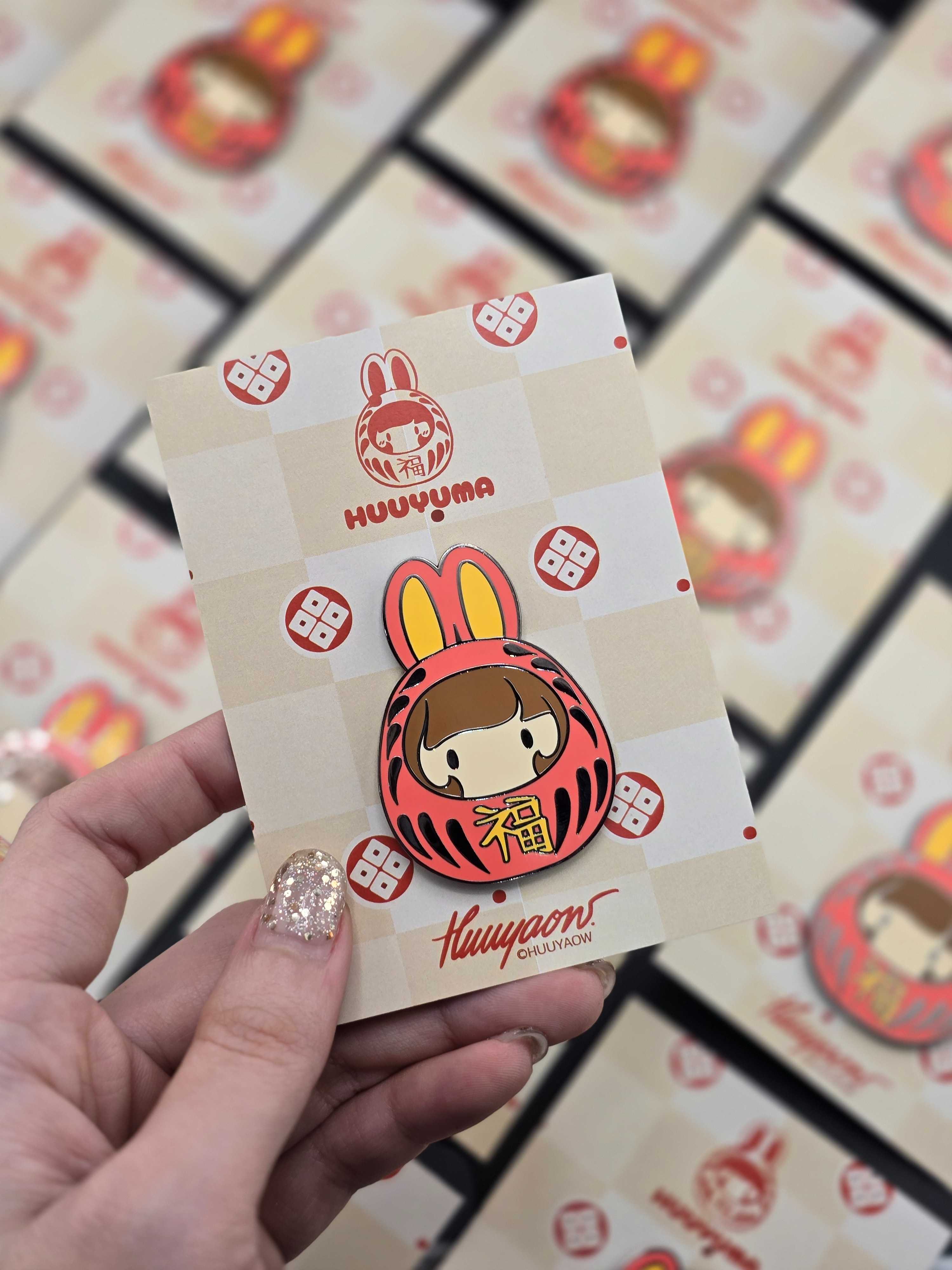 HUUYUMA Pin