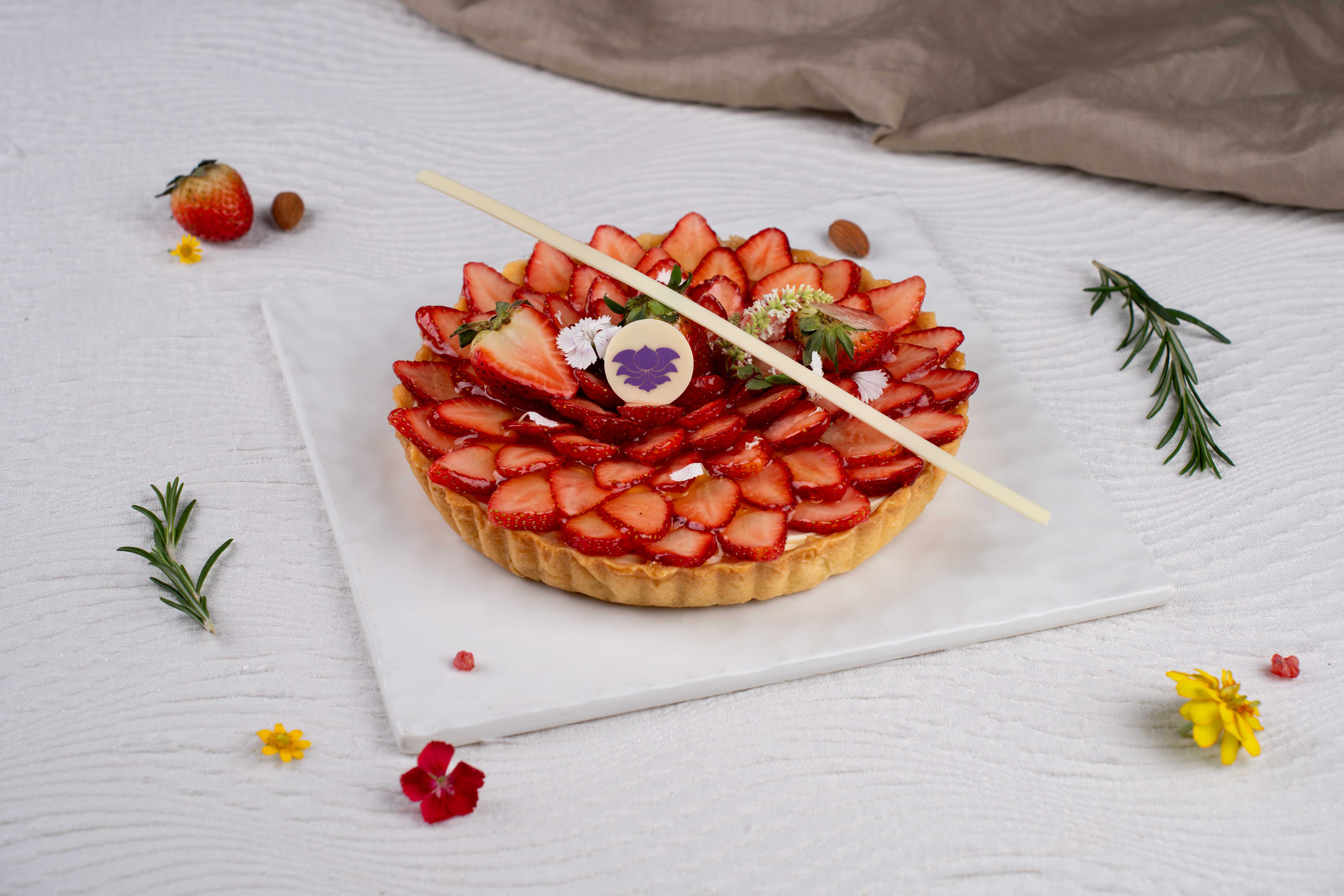 [Pre-order] Fresh Strawberry Custard Tart