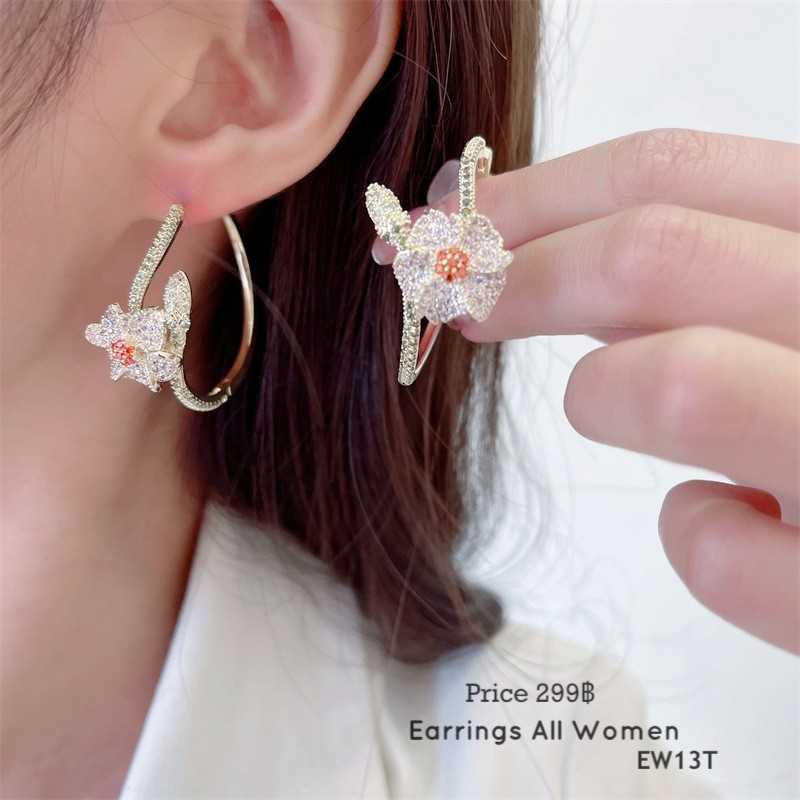 EW13T ต่างหูห่วงดอกไม้ สีทอง