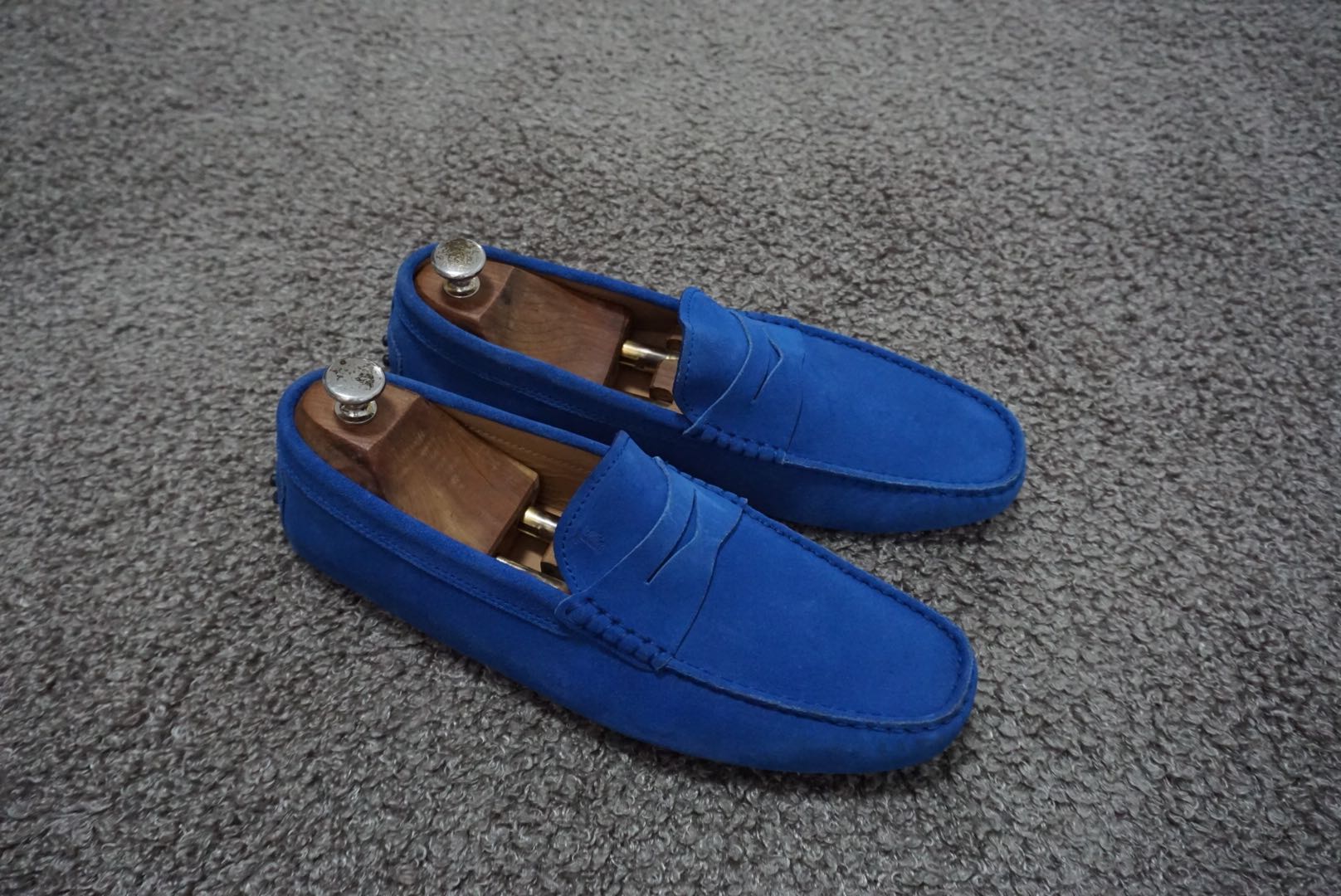 TOD'S Gommino Driving Shoes Size 8