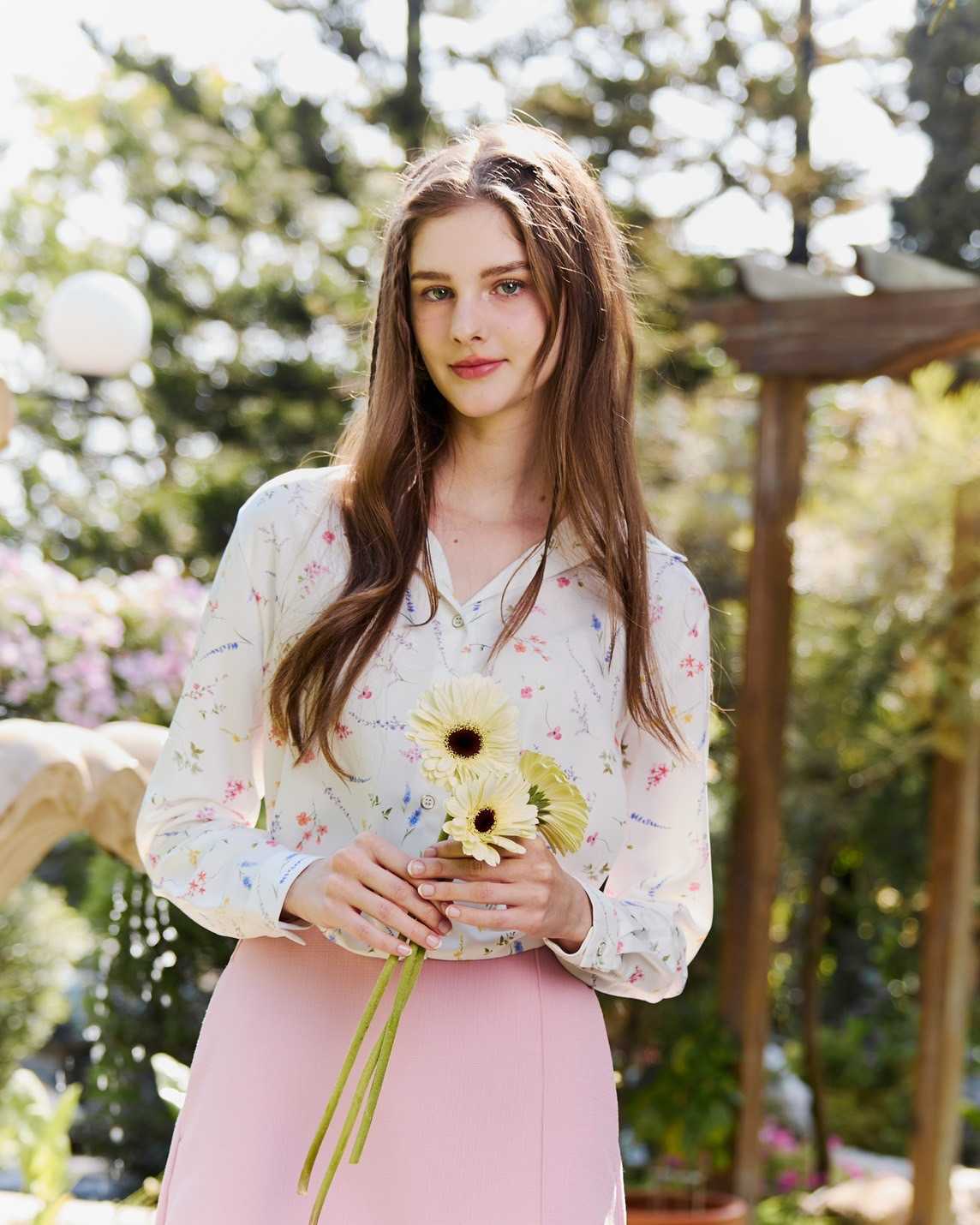 MAVE เสื้อ รุ่น Wisteria shirt