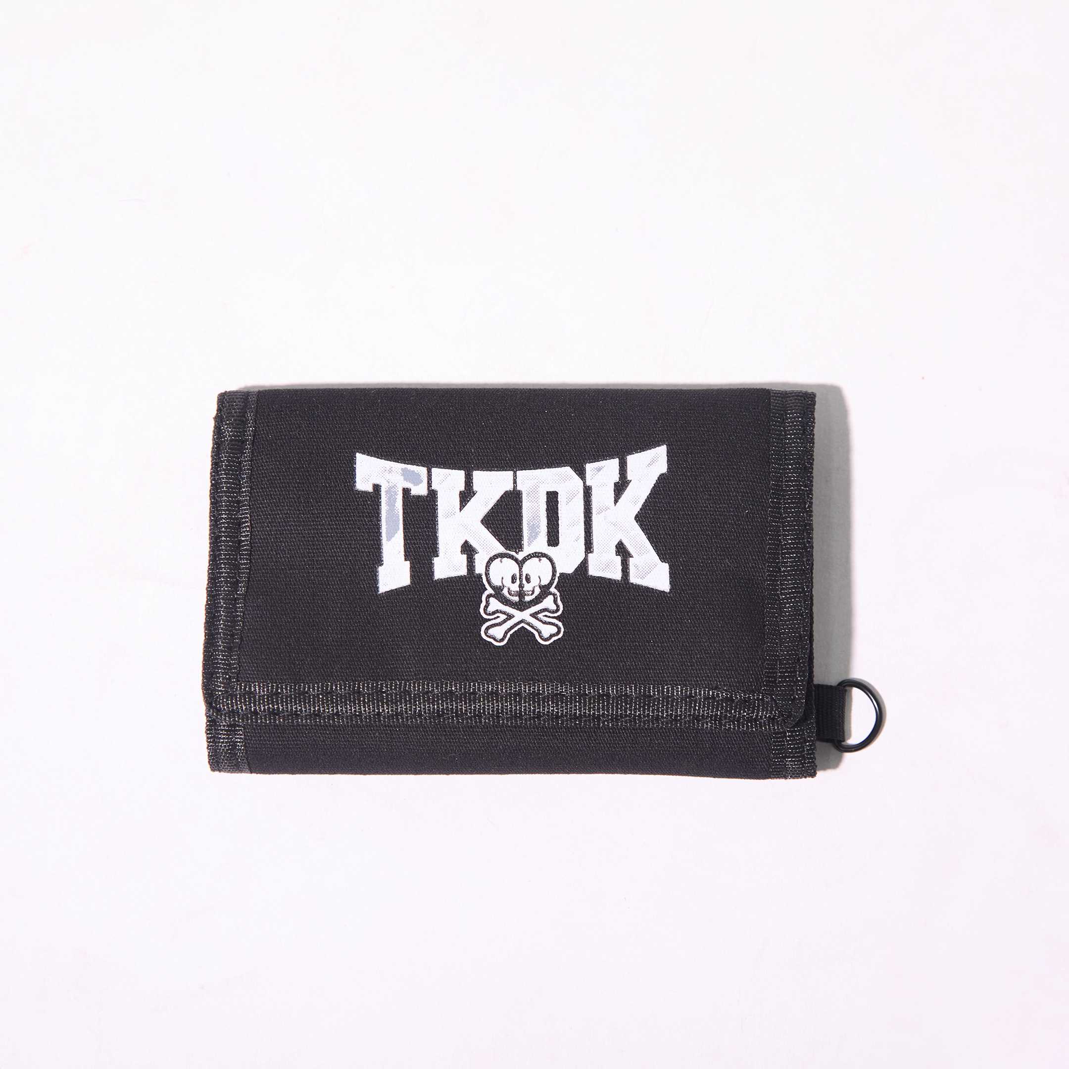 TOKIDOKI กระเป๋าสตางค์ TKDK GOTHIC TRI-FOLD WALLET