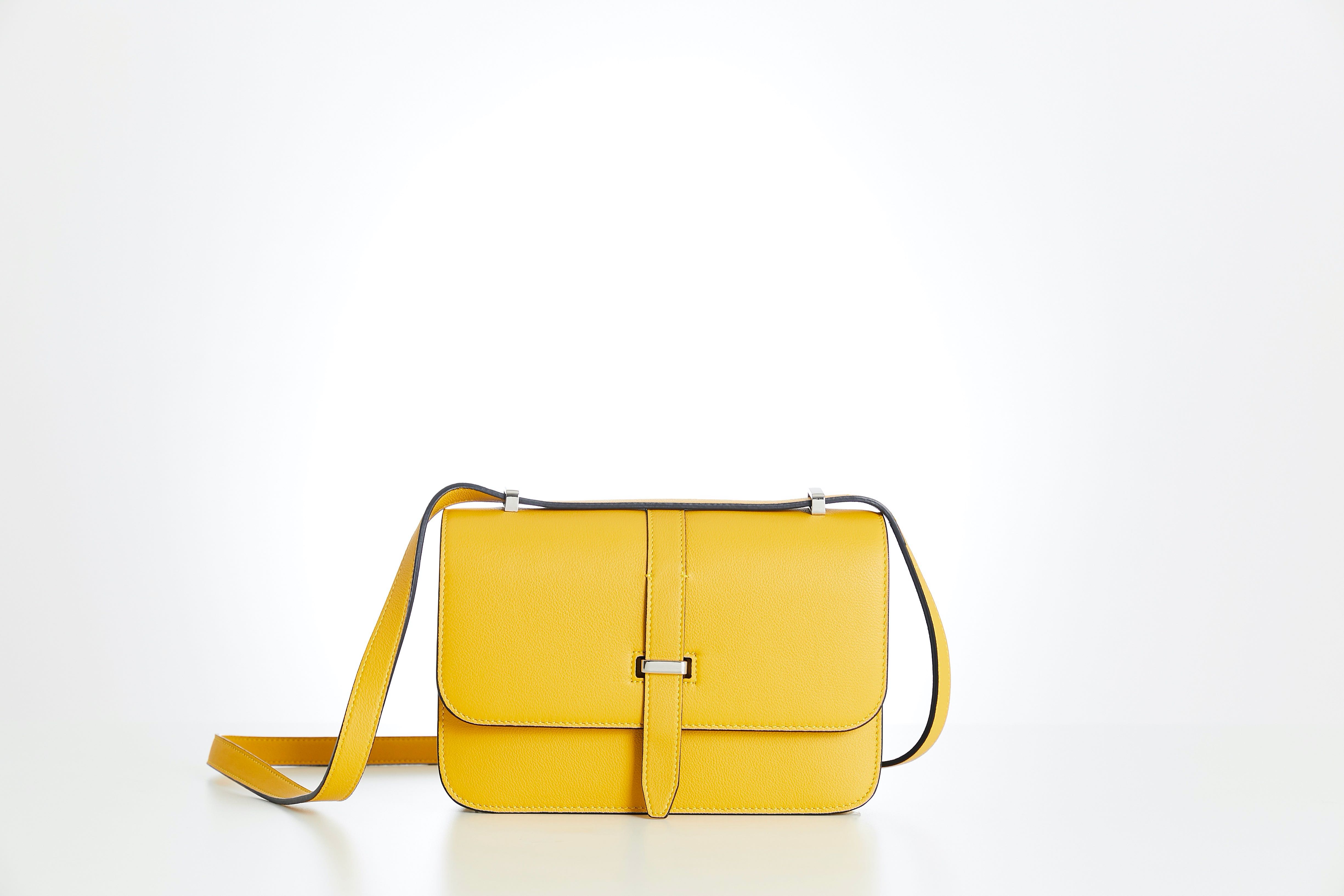 Cover Me Taurillon in Mustard