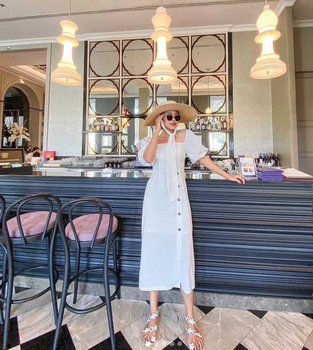 SWISS LINEN DRESS Freesize / Factoryboutique สีขาว