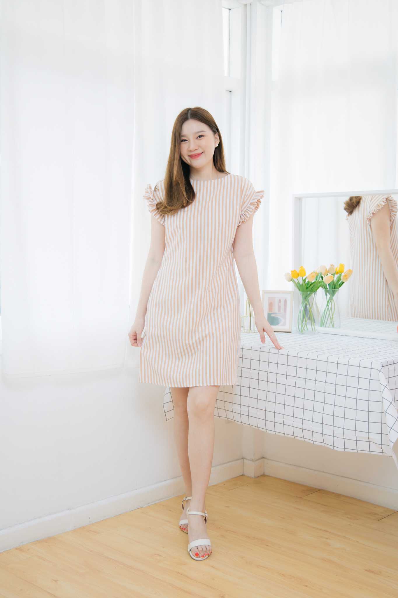 ชุดให้นม Brown cha cha dress