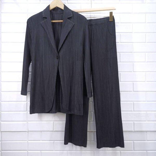 2MUAY รุ่น GJO7221/GJO7171 ชุดอัดพลีท เซ็ทพลีทคุณภาพ SET 4สี FREE SIZE SMART PLEATED SET