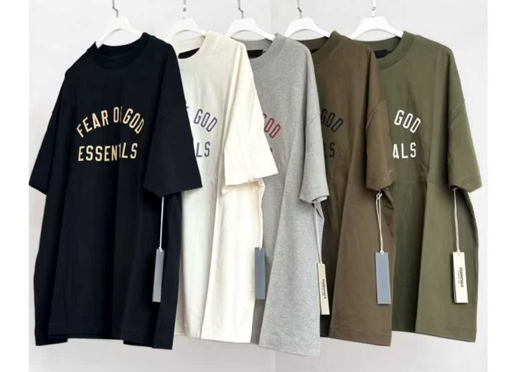 เสื้อยืด​ Essentials  Fear Of God  T-shirt 