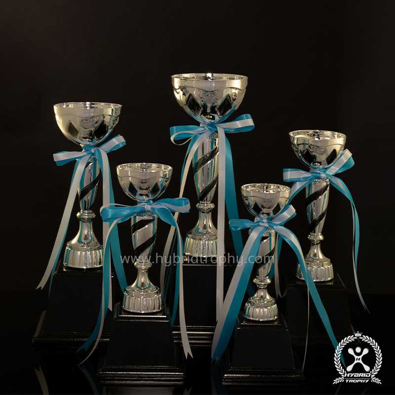 Hybrid Trophy ถ้วยรางวัลโลหะอิตาลี HYB-221 สี Black
