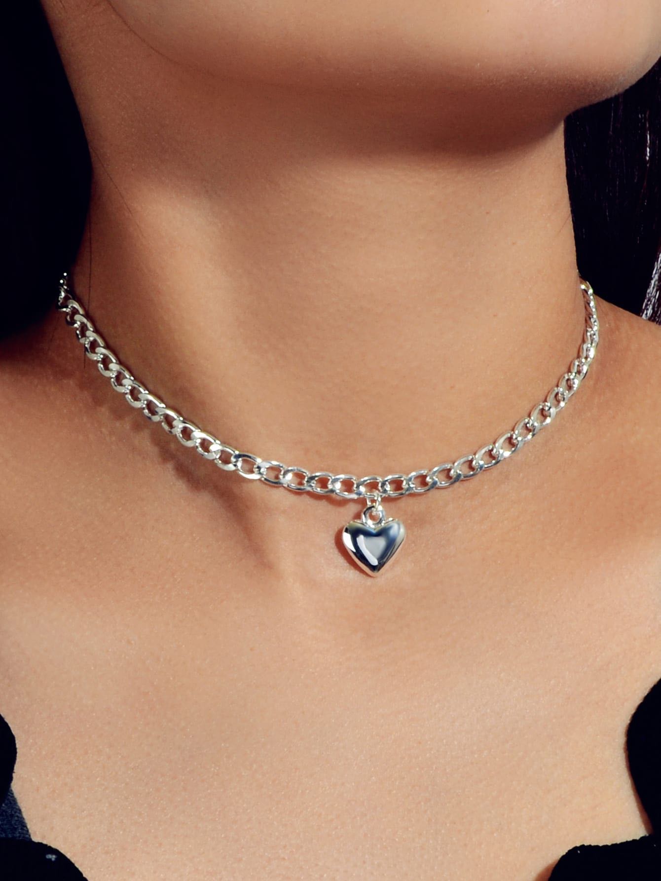 Heart pendant chain necklace 
