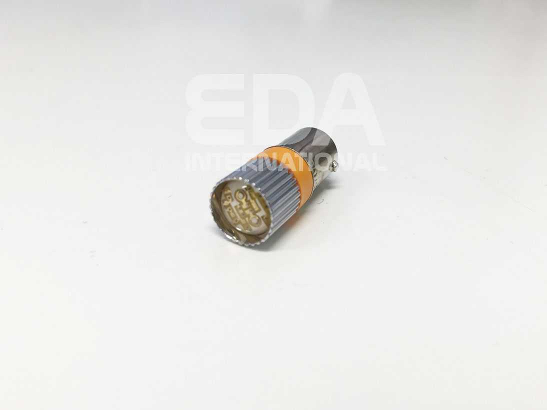 MULTI - CHIP LED SIGNAL LAMPS - 220VAC/DC BA9s Based