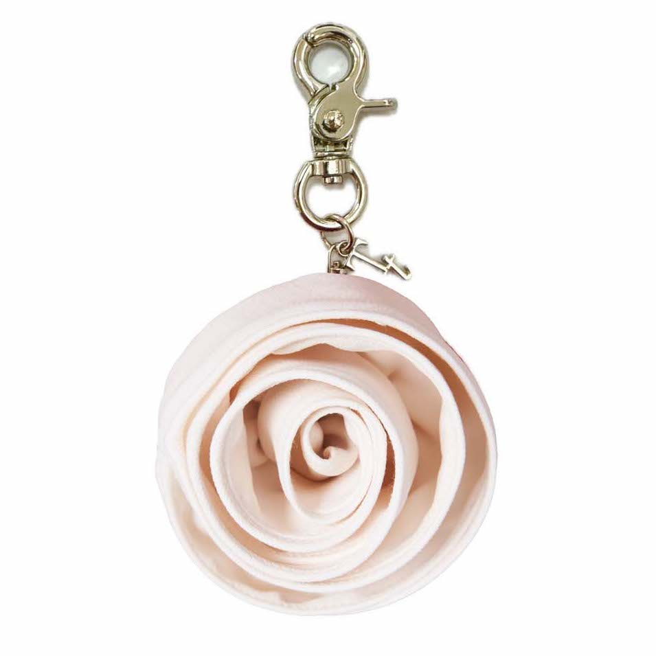 CREAM KEY CHIAN - ROSE HAND-CRAFTED KEY CHAIN