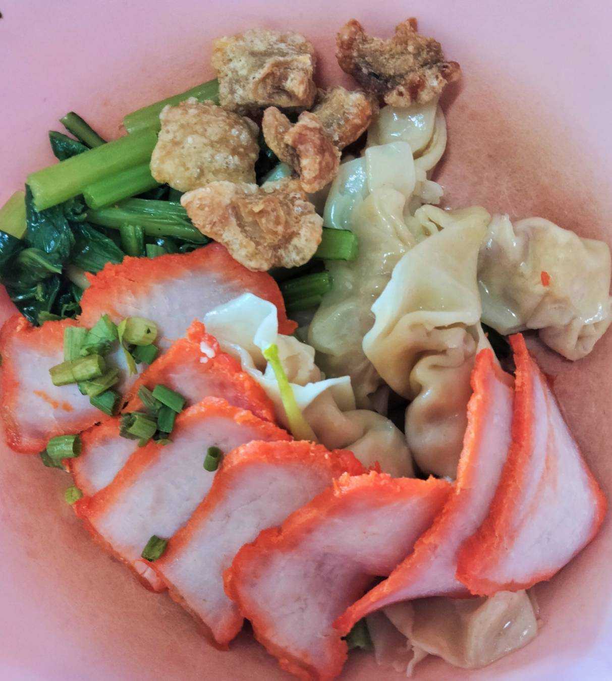 เกาเหลาเกี๊ยว (ร้านชายสี่หมี่เกี๊ยว ปลายพระยา)