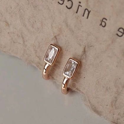 MQ ห่วงตัว U เพชรสี่เหลี่ยม Pink Gold แป้นขดลวด