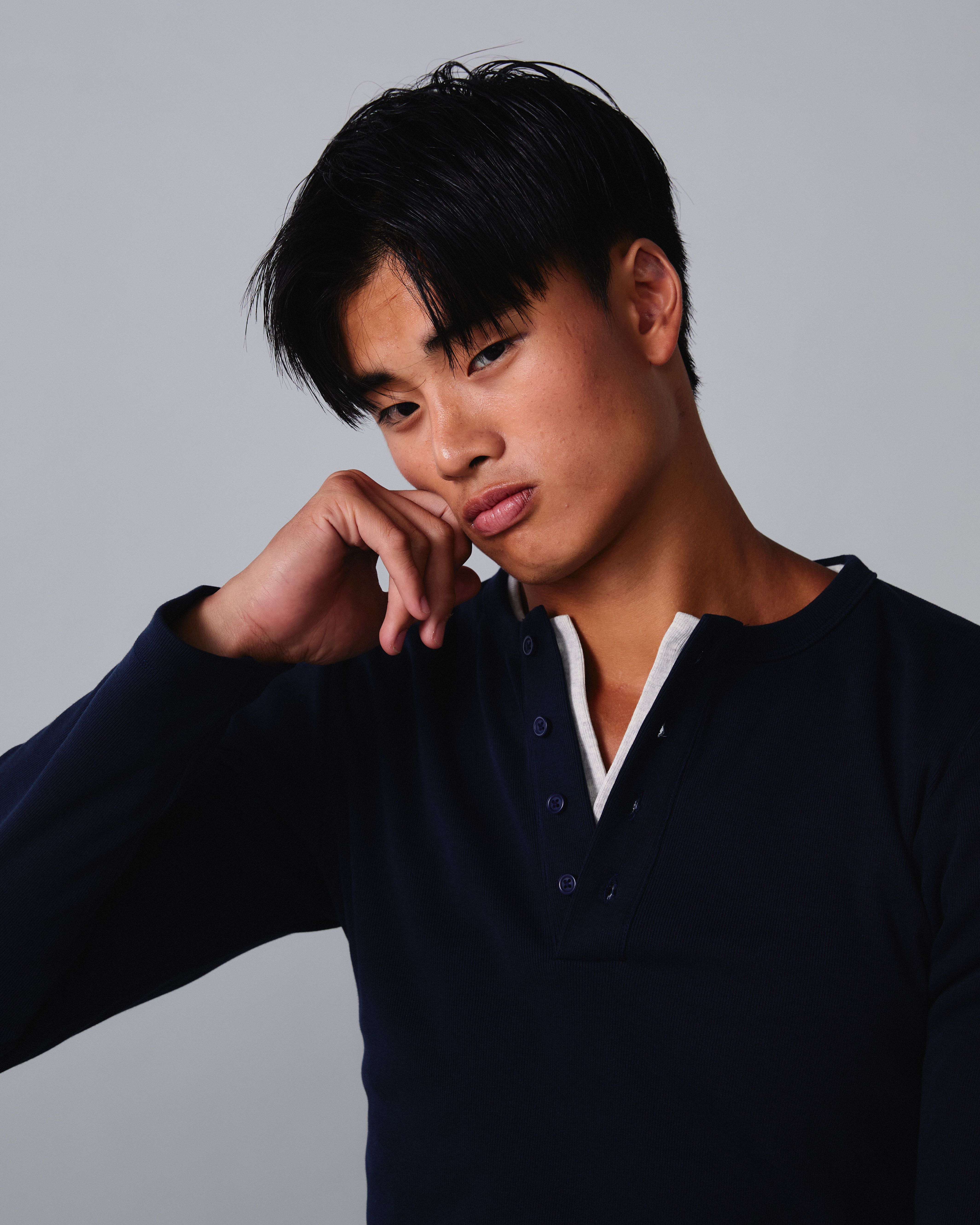 Roen Henley T-Shirt  - Navy Blue