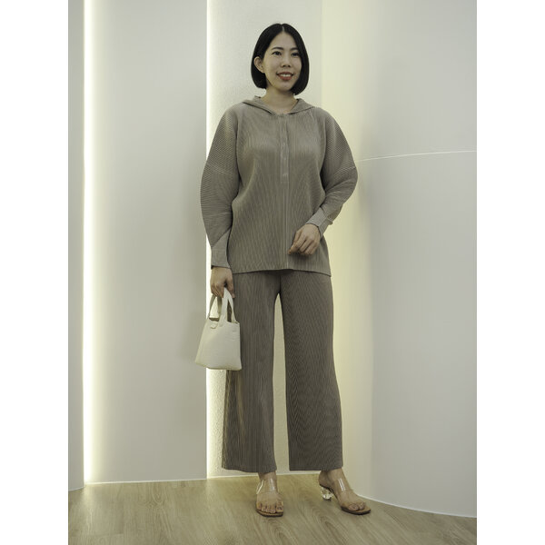 กก ยาว38.5นิ้ว 2MUAY รุ่น GJO10792 / GJO5151-9 ชุดเซ็ตอัดพลีท THICK HOODED PLEATED SET 6 สี FREE ...