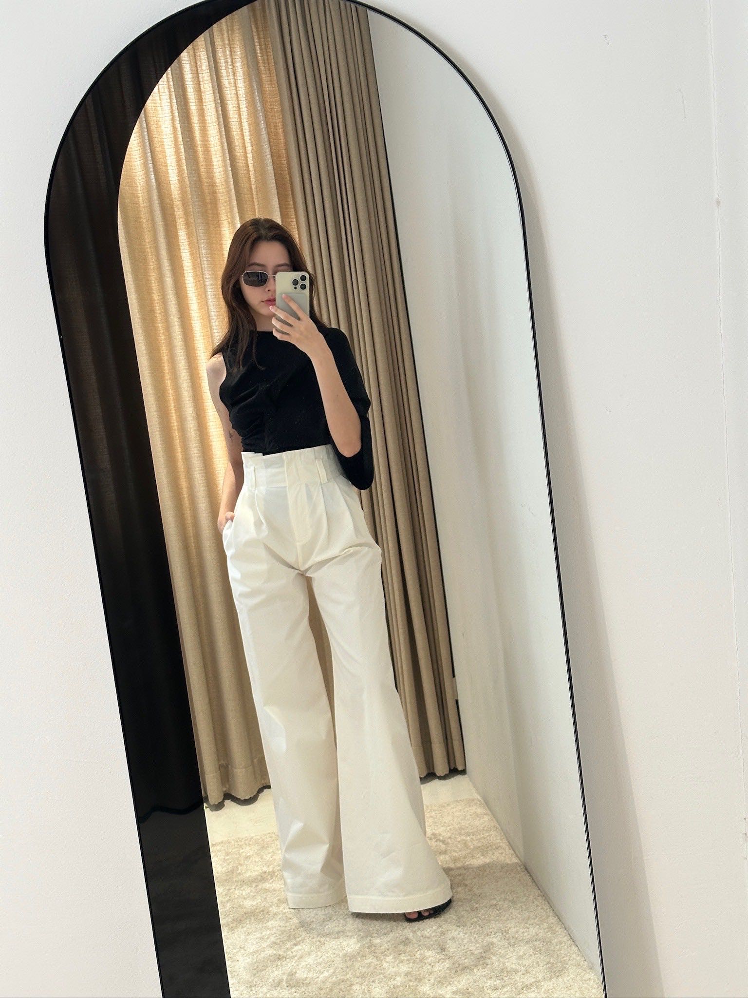 A.W.A.K.E. MODE Wide Leg Pant - White
