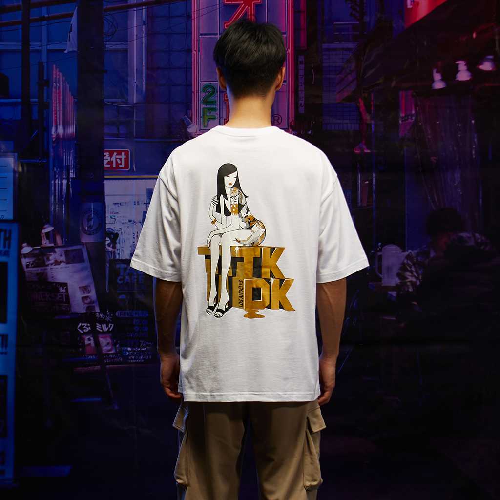 TOKIDOKI เสื้อยืด SHINAGAWA SPARK TEE