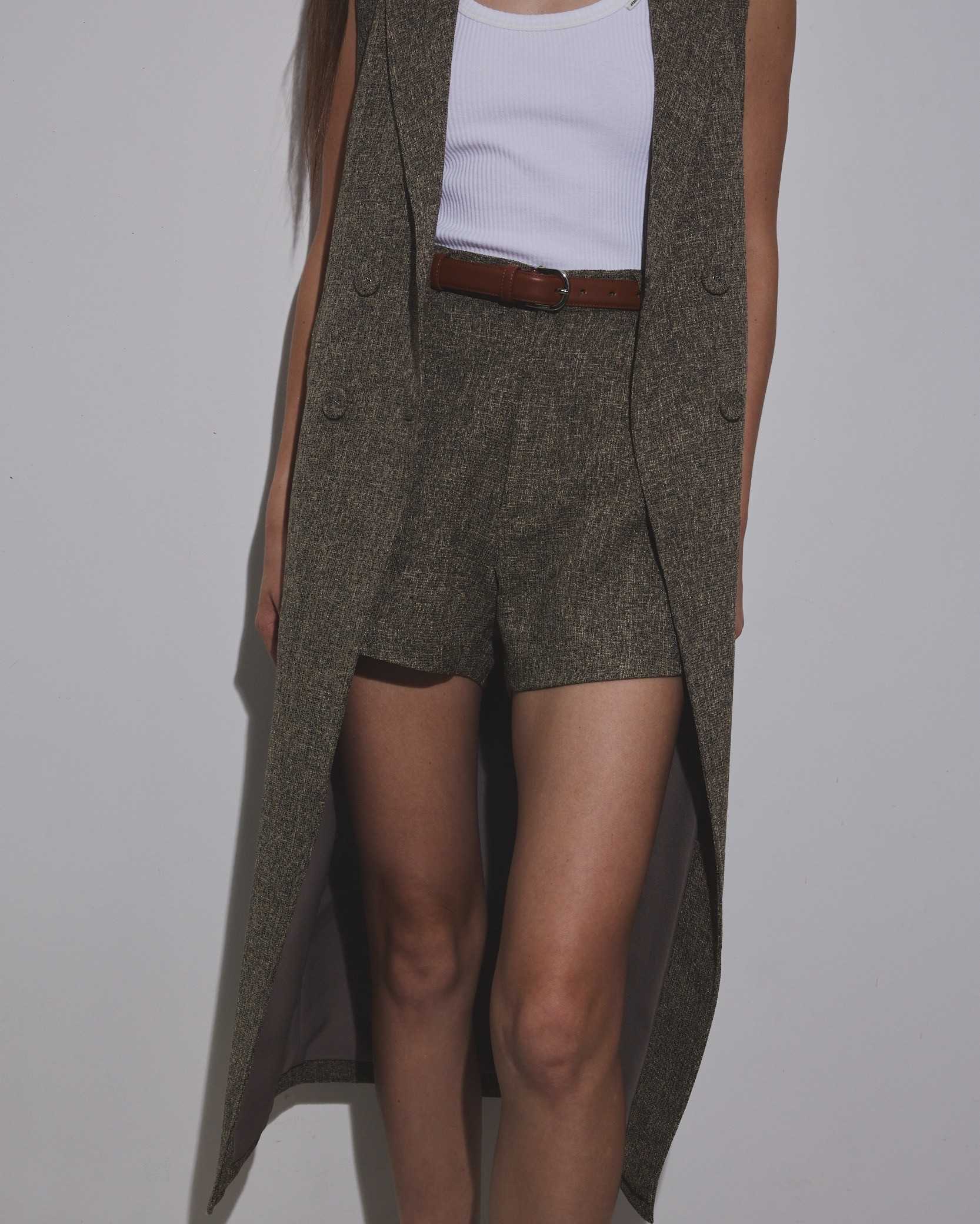 KOIR SHORTS TWEED OLIVE GREY