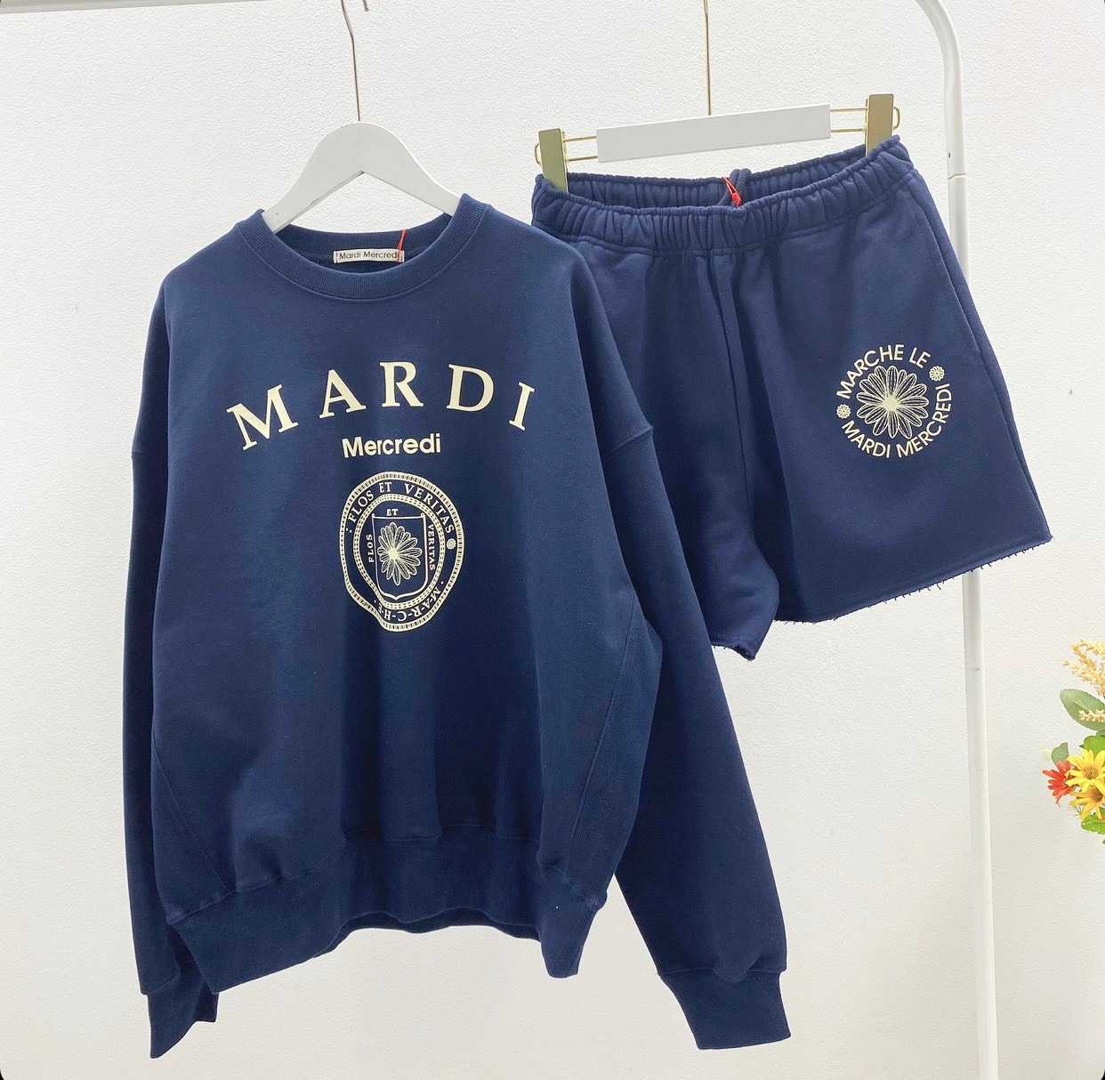 Mardi Sweatshirt& Short Pants Set (NAVY)