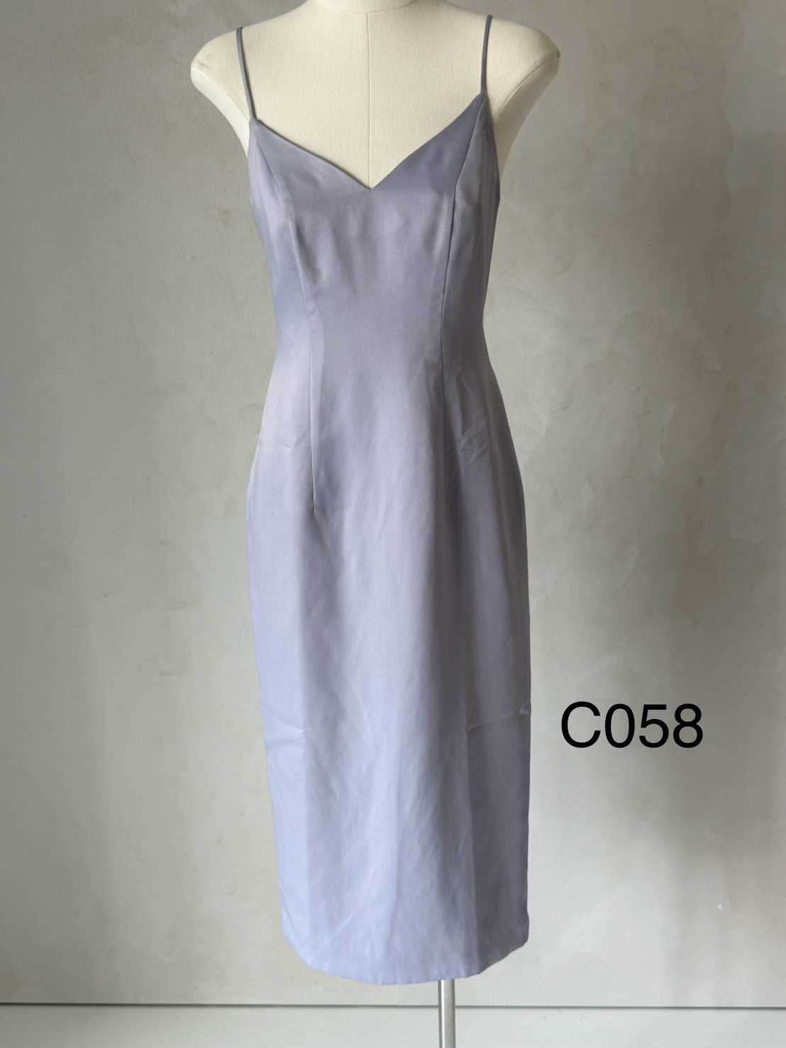 👑 One and Only | C058   Hour Dress แบบพิเศษ