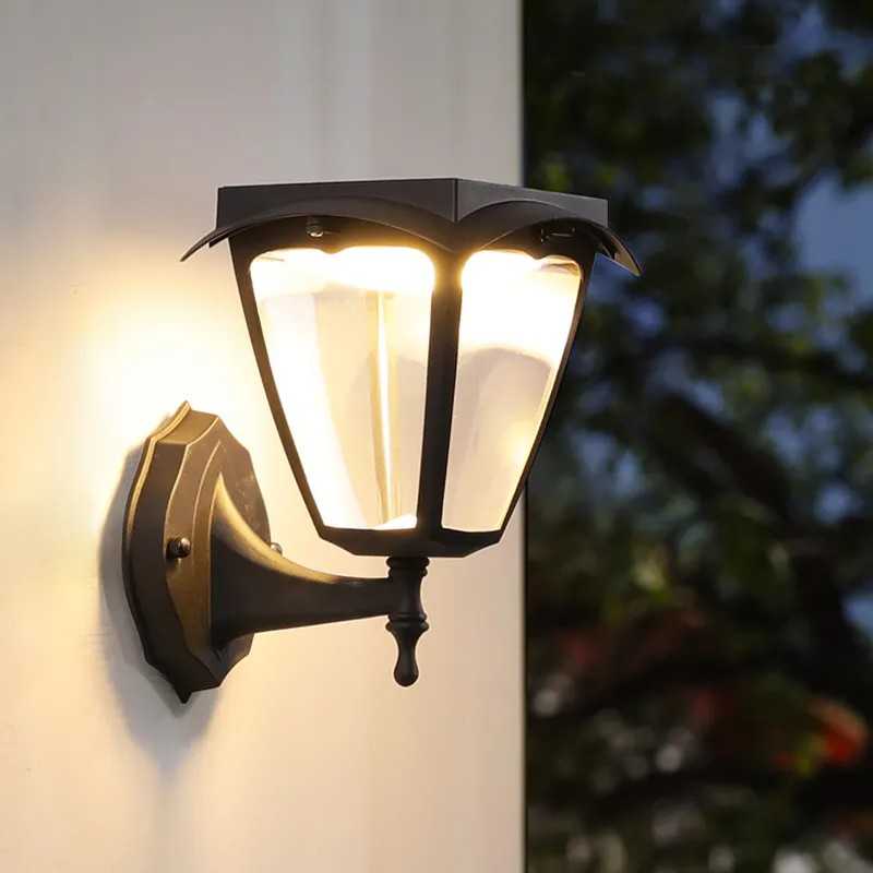 โคมไฟผนังโซล่าเซลล์  LED ขนาด 3W  เปิด-ปิด อัตโนมัติ เลือกได้ 2แสง  สว่างทั้งคืน