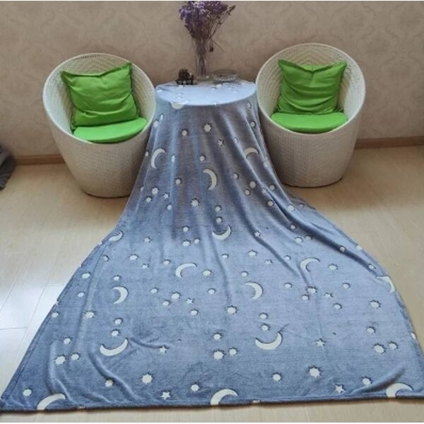 Glow In The Dark Moon Star Throw Blanket (ผ้าห่มเรืองแสง)