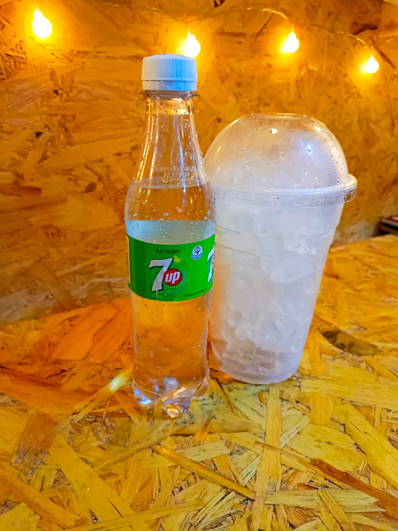 7 UP+น้ำแข็งแก้ว 30 Oz