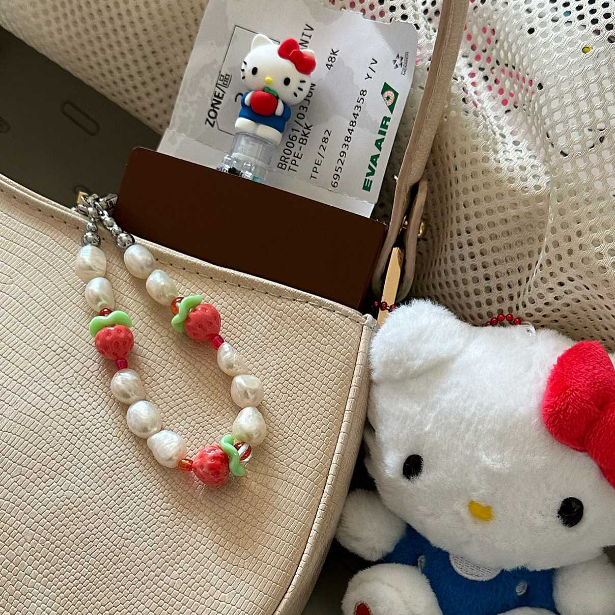 STRAWBERRY KEYCHAIN (พวงกุญแจ)