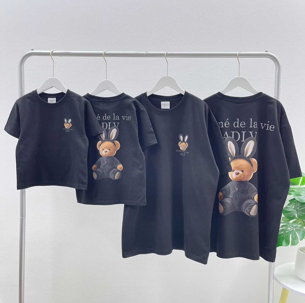 ADLV Rabbit Graphic T-Shirt (Black)