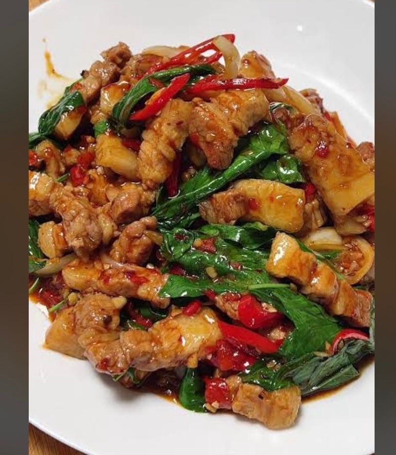 ผัดพริกเผาหมู