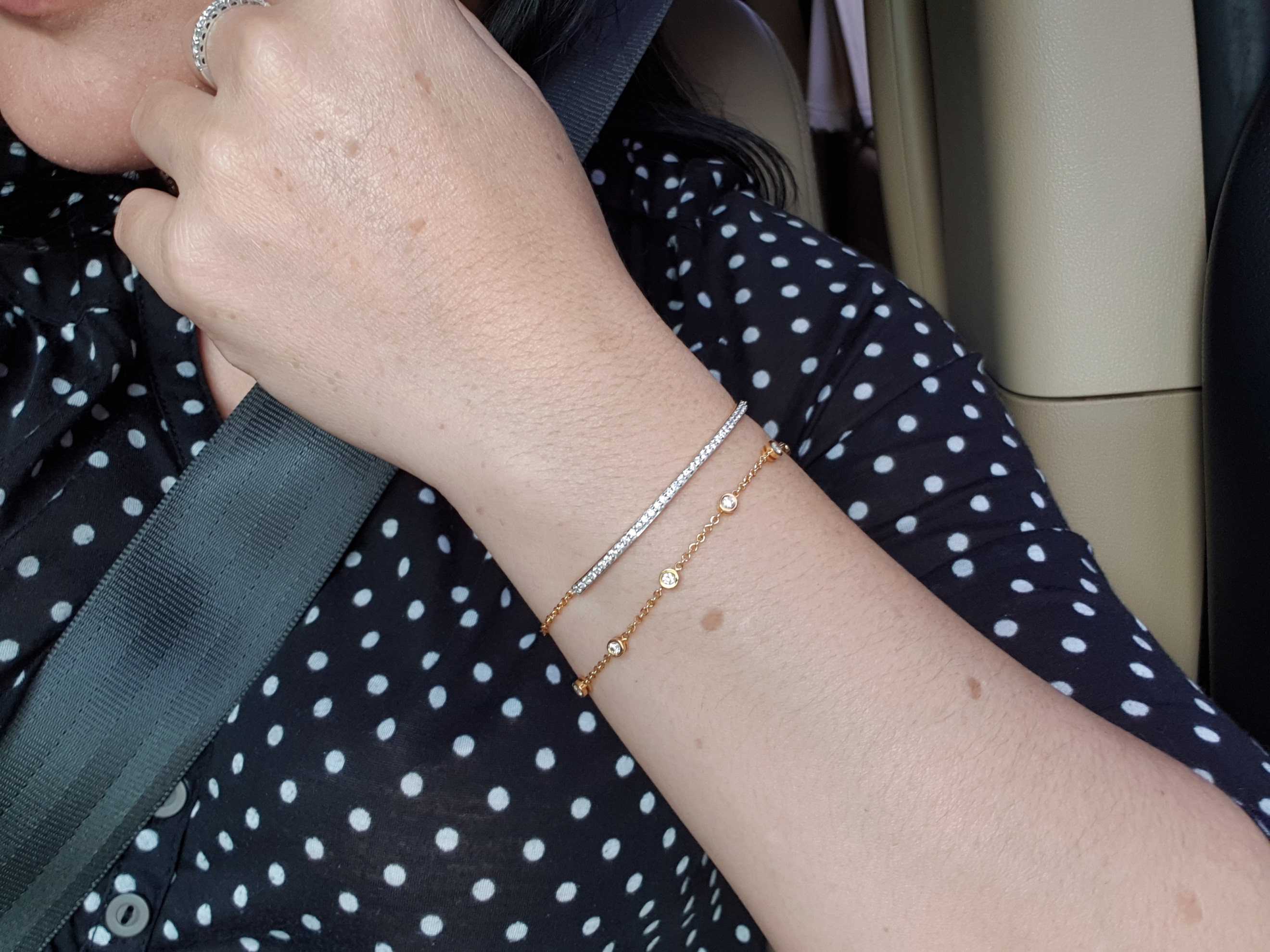 Half diamonds bar bracelet 
