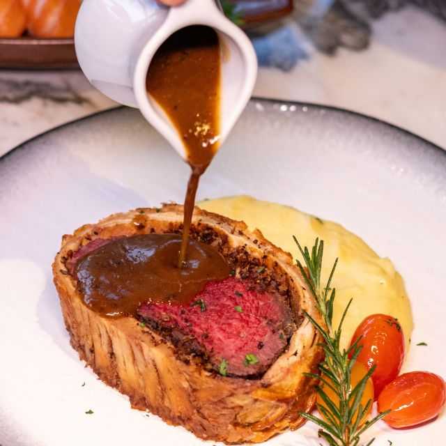 International Sunday Brunch Buffet in March at JW Café