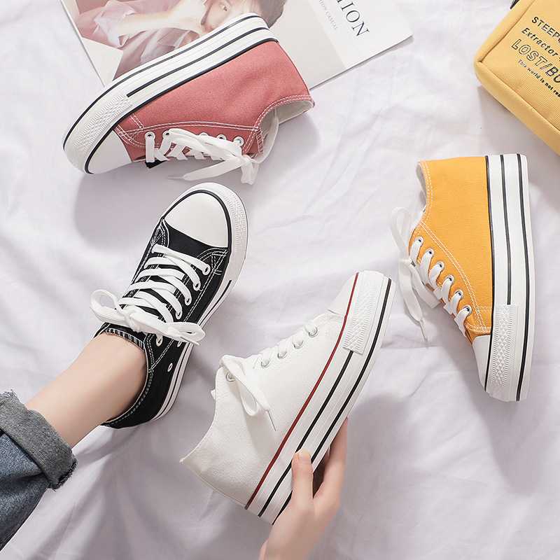 รองเท้าผ้าใบเสริมส้น สูง 5.5 ซม. - P74