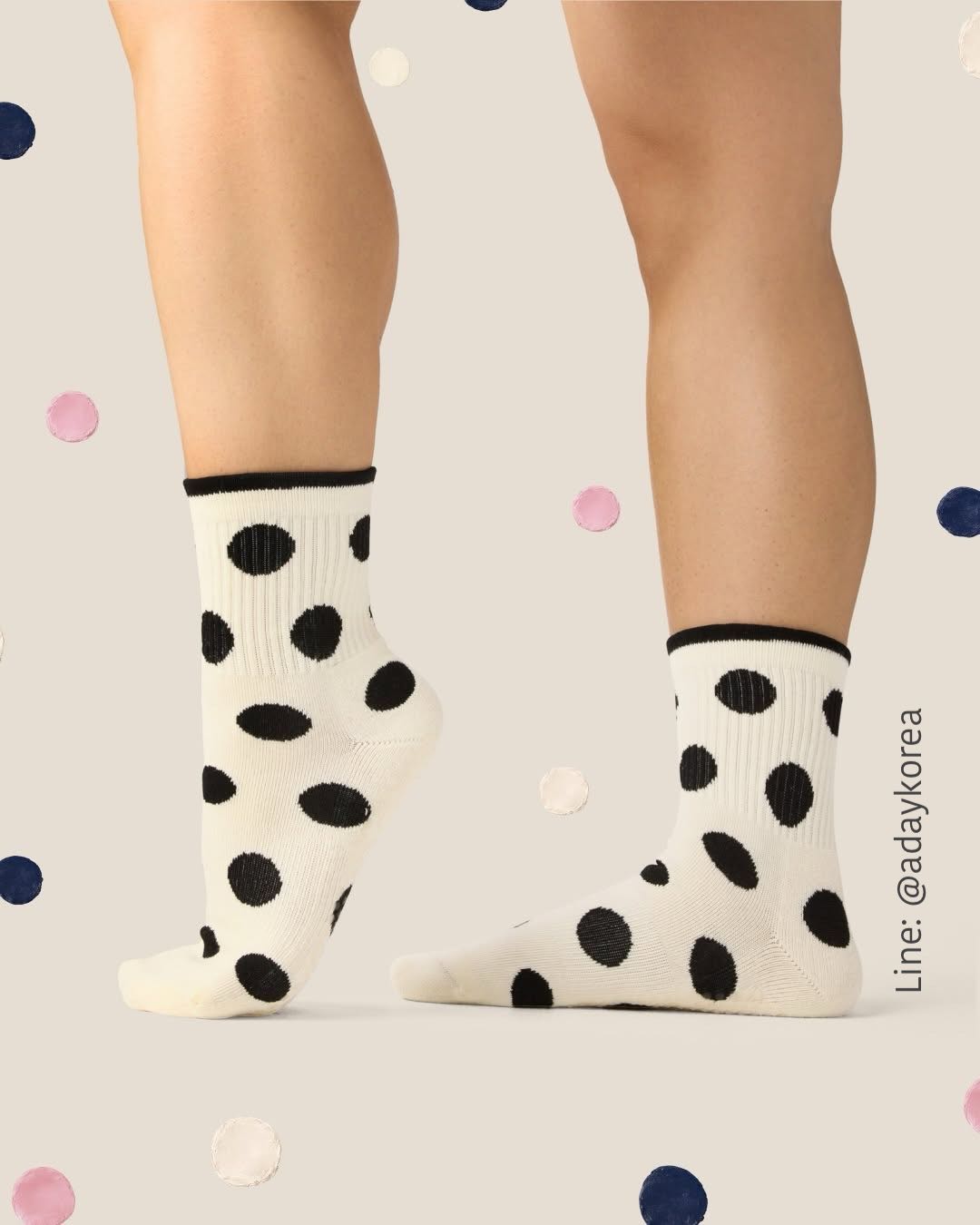 ✨BEST✨  Crew Grip Socks - Polka Dot Monochrome
